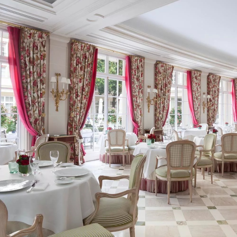 Les 5 Restaurants les Plus Luxueux de Paris